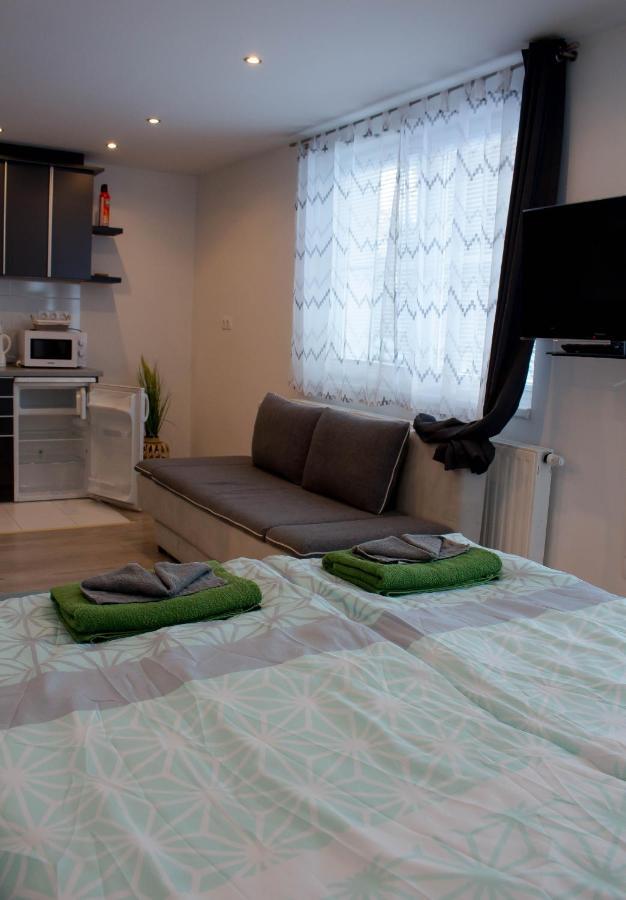 Blue Line Apartements 阿诺尔德施泰因 外观 照片